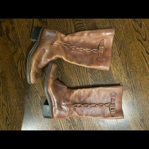 Brown leather boots (real leather)